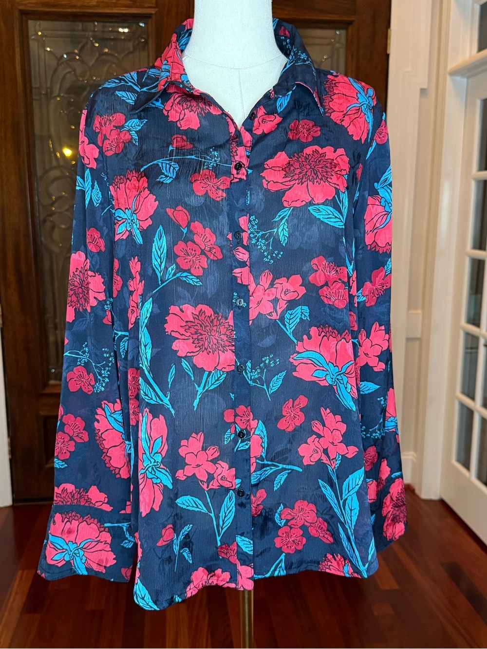 Zara Navy Red Floral Jacquard Button-Up Blouse Size XL